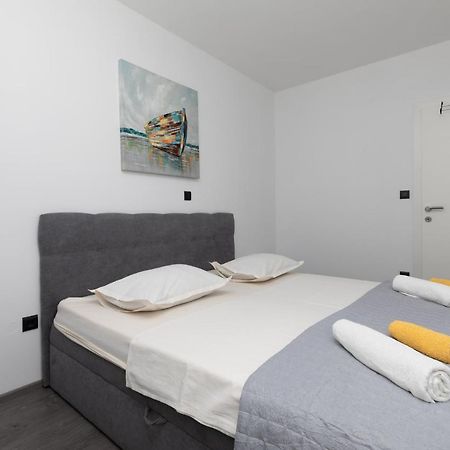 Apartment Viva Split Bagian luar foto