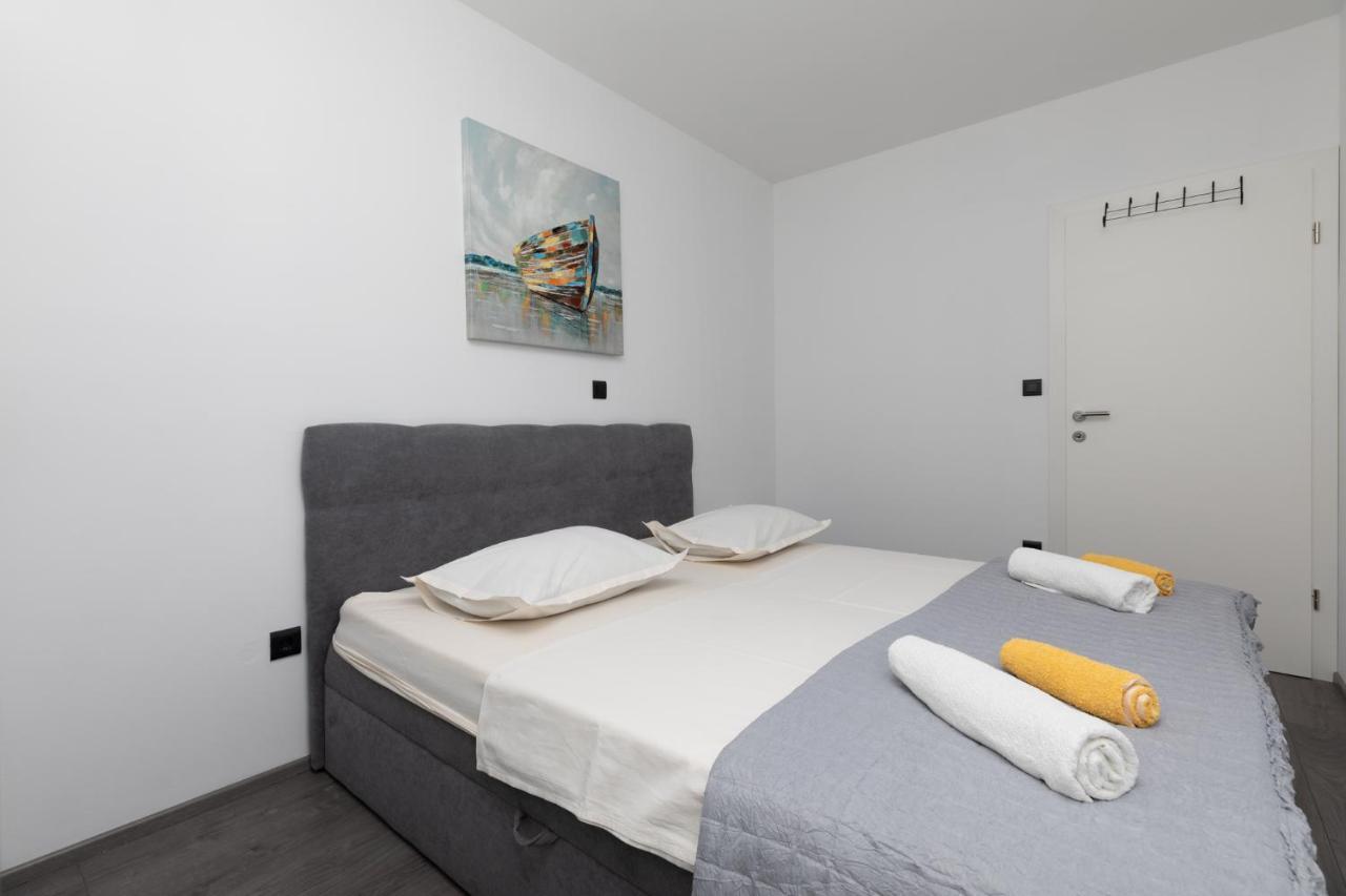 Apartment Viva Split Bagian luar foto