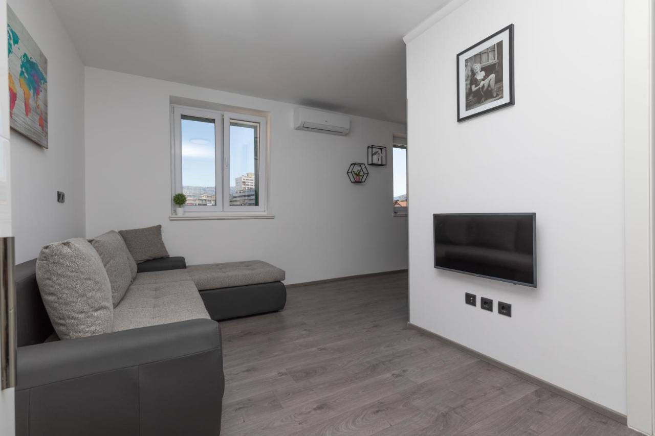 Apartment Viva Split Bagian luar foto